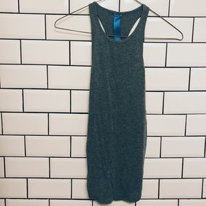 Kit and ace tank top